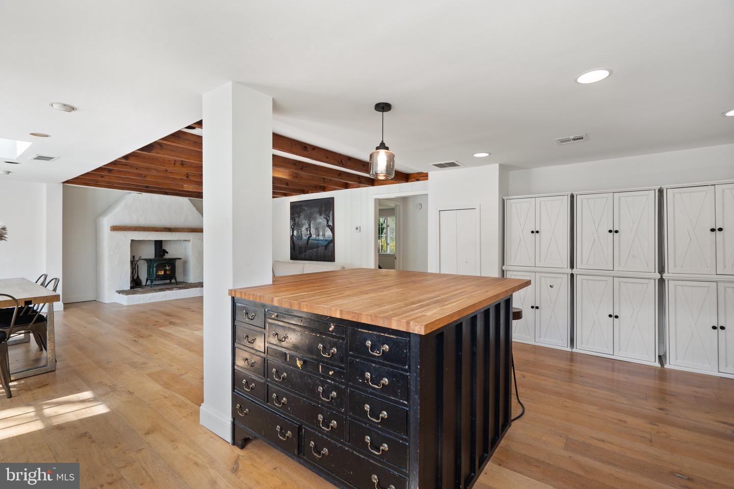38271 LIME KILN RD, MIDDLEBURG, Virginia 20117, 4 Bedrooms Bedrooms, ,3 BathroomsBathrooms,Residential,For sale,38271 LIME KILN RD,VALO2093532 MLS # VALO2093532