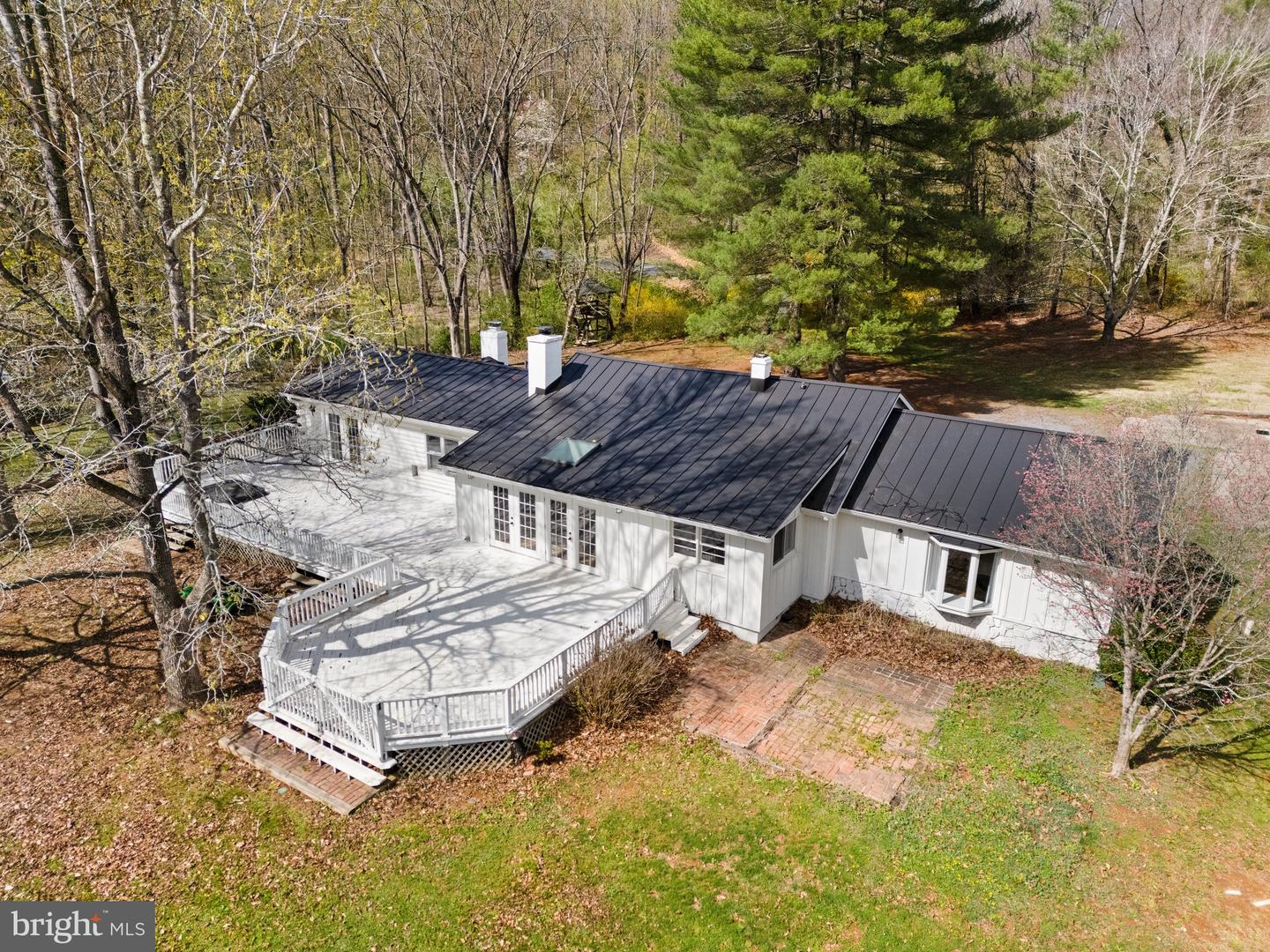 38271 LIME KILN RD, MIDDLEBURG, Virginia 20117, 4 Bedrooms Bedrooms, ,3 BathroomsBathrooms,Residential,For sale,38271 LIME KILN RD,VALO2093532 MLS # VALO2093532