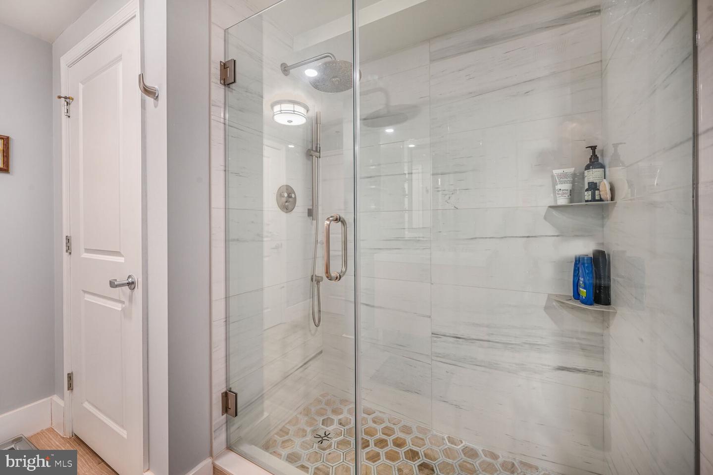 555 MASSACHUSETTS AVE NW #1215, WASHINGTON, District Of Columbia 20001, 1 Bedroom Bedrooms, ,1 BathroomBathrooms,Residential,For sale,555 MASSACHUSETTS AVE NW #1215,DCDC2184562 MLS # DCDC2184562