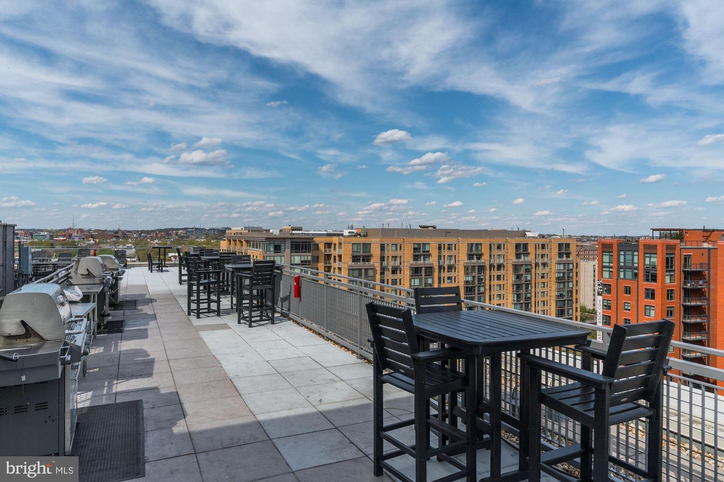 555 MASSACHUSETTS AVE NW #1215, WASHINGTON, District Of Columbia 20001, 1 Bedroom Bedrooms, ,1 BathroomBathrooms,Residential,For sale,555 MASSACHUSETTS AVE NW #1215,DCDC2184562 MLS # DCDC2184562