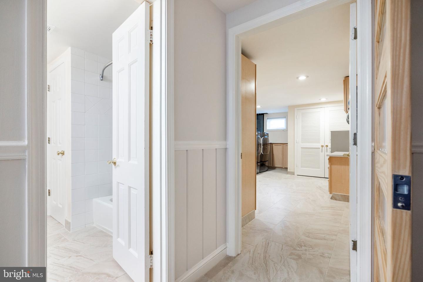 5039 PRESTWICK DR, FAIRFAX, Virginia 22030, 4 Bedrooms Bedrooms, ,3 BathroomsBathrooms,Residential,For sale,5039 PRESTWICK DR,VAFX2221984 MLS # VAFX2221984