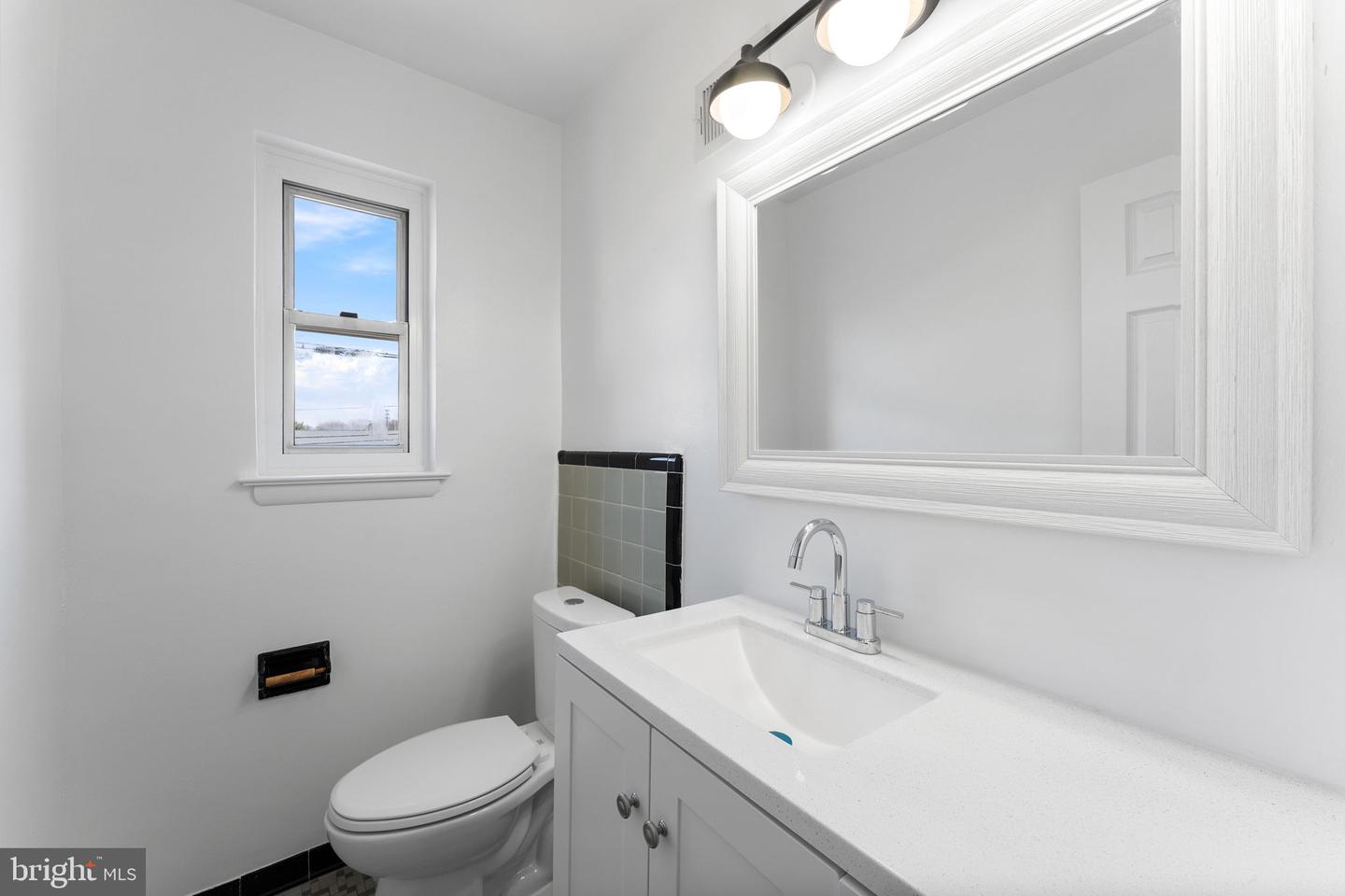 5213 12TH ST NE, WASHINGTON, District Of Columbia 20011, 3 Bedrooms Bedrooms, ,3 BathroomsBathrooms,Residential,For sale,5213 12TH ST NE,DCDC2189008 MLS # DCDC2189008
