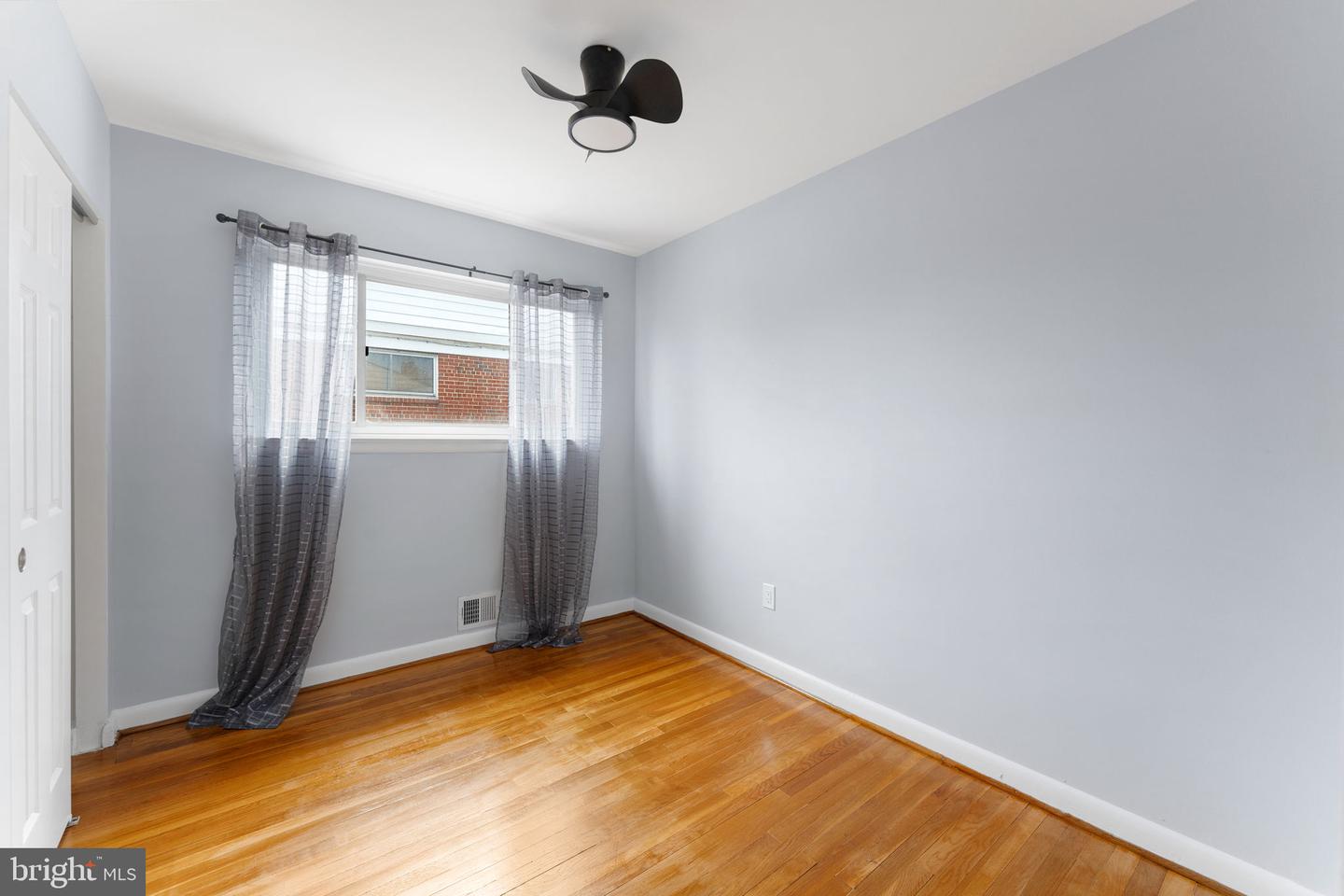 5213 12TH ST NE, WASHINGTON, District Of Columbia 20011, 3 Bedrooms Bedrooms, ,3 BathroomsBathrooms,Residential,For sale,5213 12TH ST NE,DCDC2189008 MLS # DCDC2189008