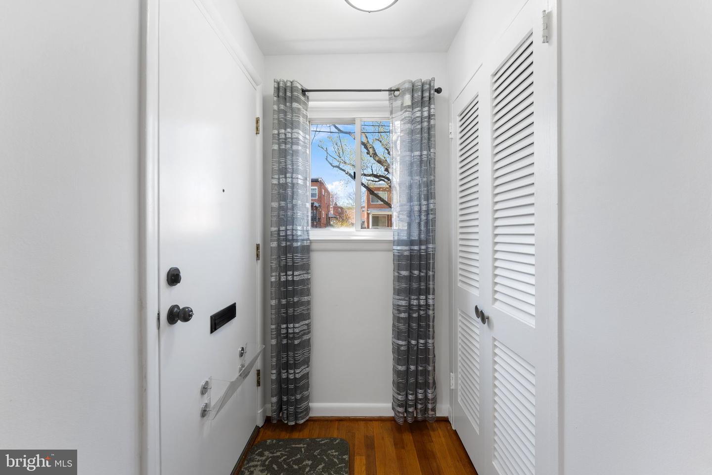 5213 12TH ST NE, WASHINGTON, District Of Columbia 20011, 3 Bedrooms Bedrooms, ,3 BathroomsBathrooms,Residential,For sale,5213 12TH ST NE,DCDC2189008 MLS # DCDC2189008