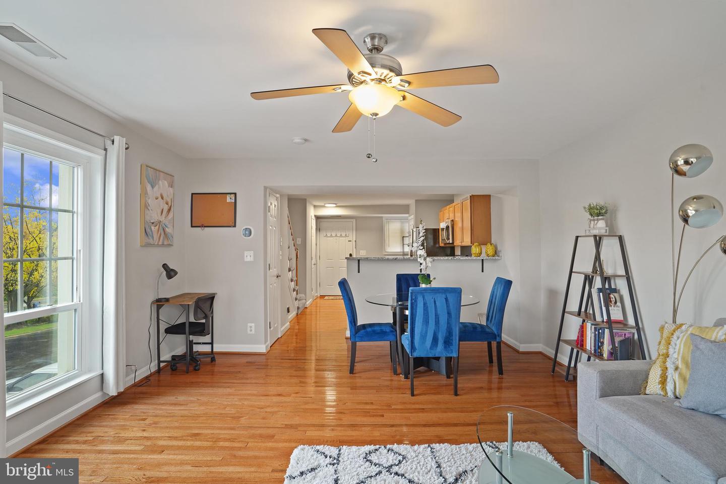 1401 N VAN DORN ST #A, ALEXANDRIA, Virginia 22304, 2 Bedrooms Bedrooms, ,1 BathroomBathrooms,Residential,For sale,1401 N VAN DORN ST #A,VAAX2043386 MLS # VAAX2043386