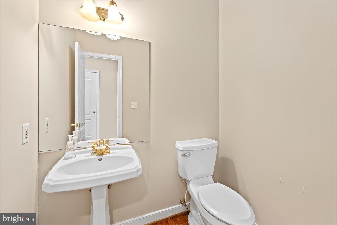 3 BRIDGECREEK CT, STAFFORD, Virginia 22554, 5 Bedrooms Bedrooms, ,3 BathroomsBathrooms,Residential,For sale,3 BRIDGECREEK CT,VAST2037368 MLS # VAST2037368