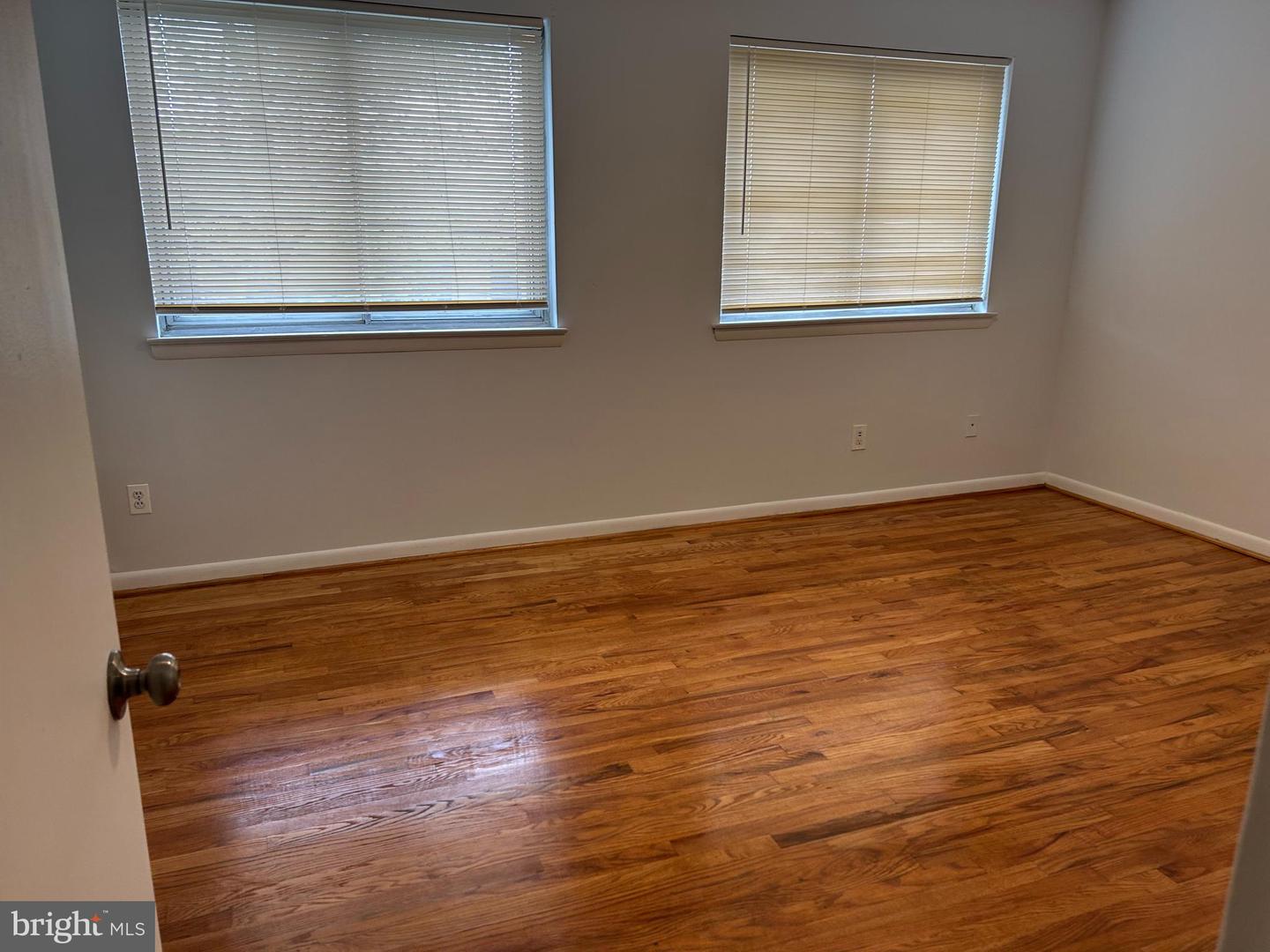 3319 6TH ST SE, WASHINGTON, District Of Columbia 20032, 4 Bedrooms Bedrooms, ,2 BathroomsBathrooms,Residential,For sale,3319 6TH ST SE,DCDC2194750 MLS # DCDC2194750