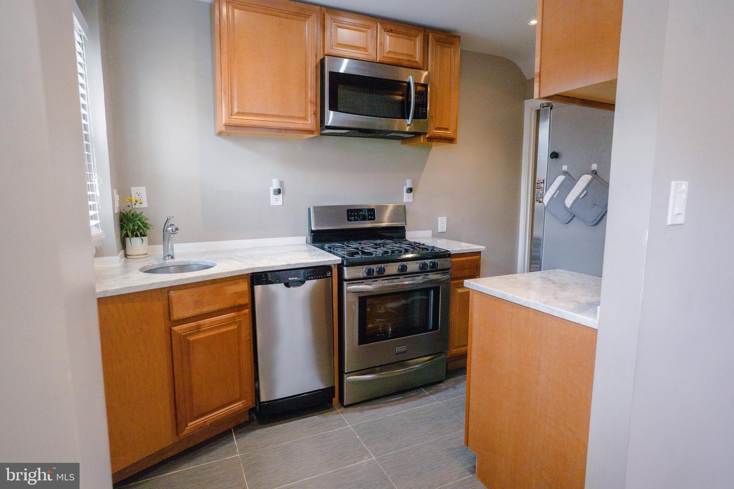 4343 F ST SE, WASHINGTON, District Of Columbia 20019, 2 Bedrooms Bedrooms, ,2 BathroomsBathrooms,Residential,For sale,4343 F ST SE,DCDC2194900 MLS # DCDC2194900