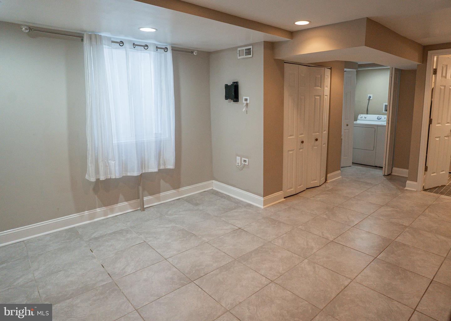 4343 F ST SE, WASHINGTON, District Of Columbia 20019, 2 Bedrooms Bedrooms, ,2 BathroomsBathrooms,Residential,For sale,4343 F ST SE,DCDC2194900 MLS # DCDC2194900