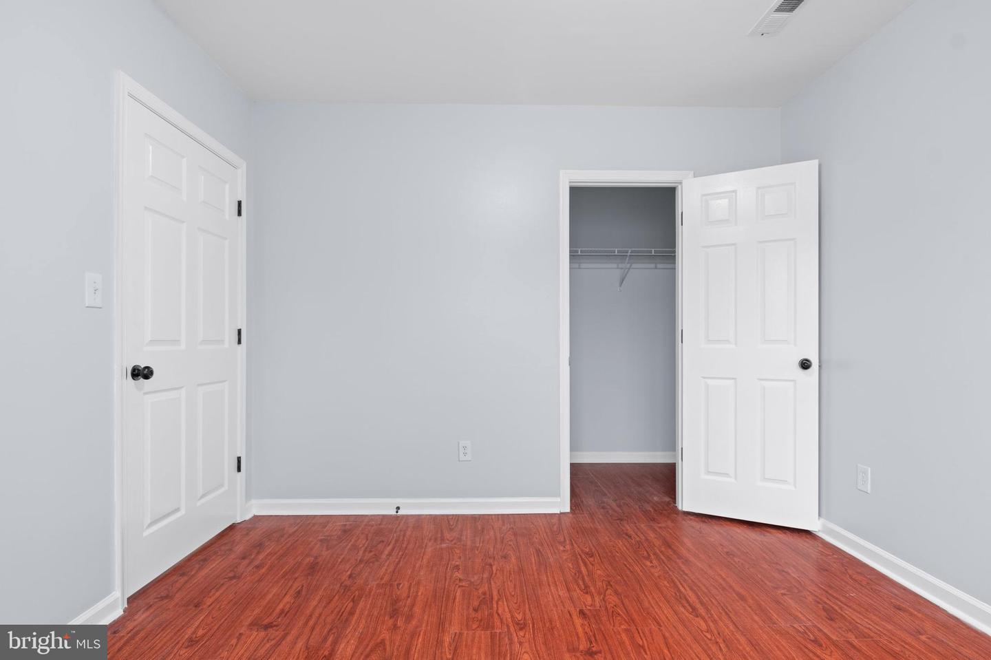 2924 PRESTON AVE, ALEXANDRIA, Virginia 22306, 5 Bedrooms Bedrooms, ,3 BathroomsBathrooms,Residential,For sale,2924 PRESTON AVE,VAFX2233874 MLS # VAFX2233874