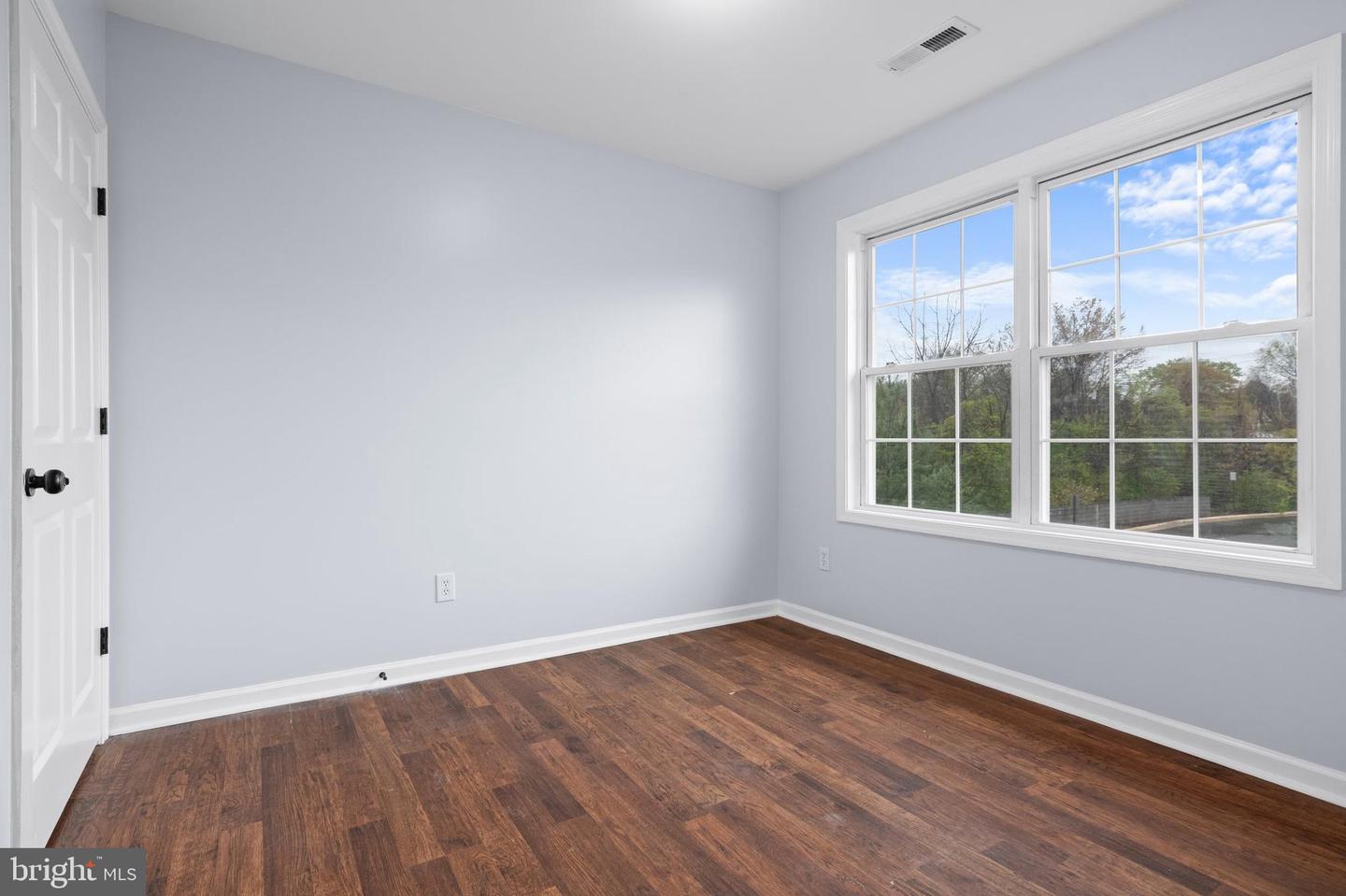 2924 PRESTON AVE, ALEXANDRIA, Virginia 22306, 5 Bedrooms Bedrooms, ,3 BathroomsBathrooms,Residential,For sale,2924 PRESTON AVE,VAFX2233874 MLS # VAFX2233874