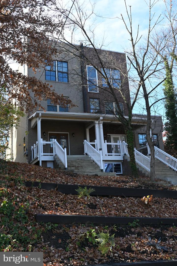 2728 22ND ST NE, WASHINGTON, District Of Columbia 20018, 6 Bedrooms Bedrooms, 9 Rooms Rooms,6 BathroomsBathrooms,Residential,For sale,2728 22ND ST NE,DCDC2195386 MLS # DCDC2195386