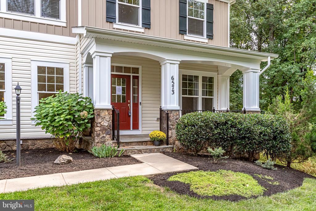 6573 WELLSPRING CT, WARRENTON, Virginia, 5 Bedrooms Bedrooms, ,4 BathroomsBathrooms,Residential,6573 WELLSPRING CT,VAFQ2015406 MLS # VAFQ2015406