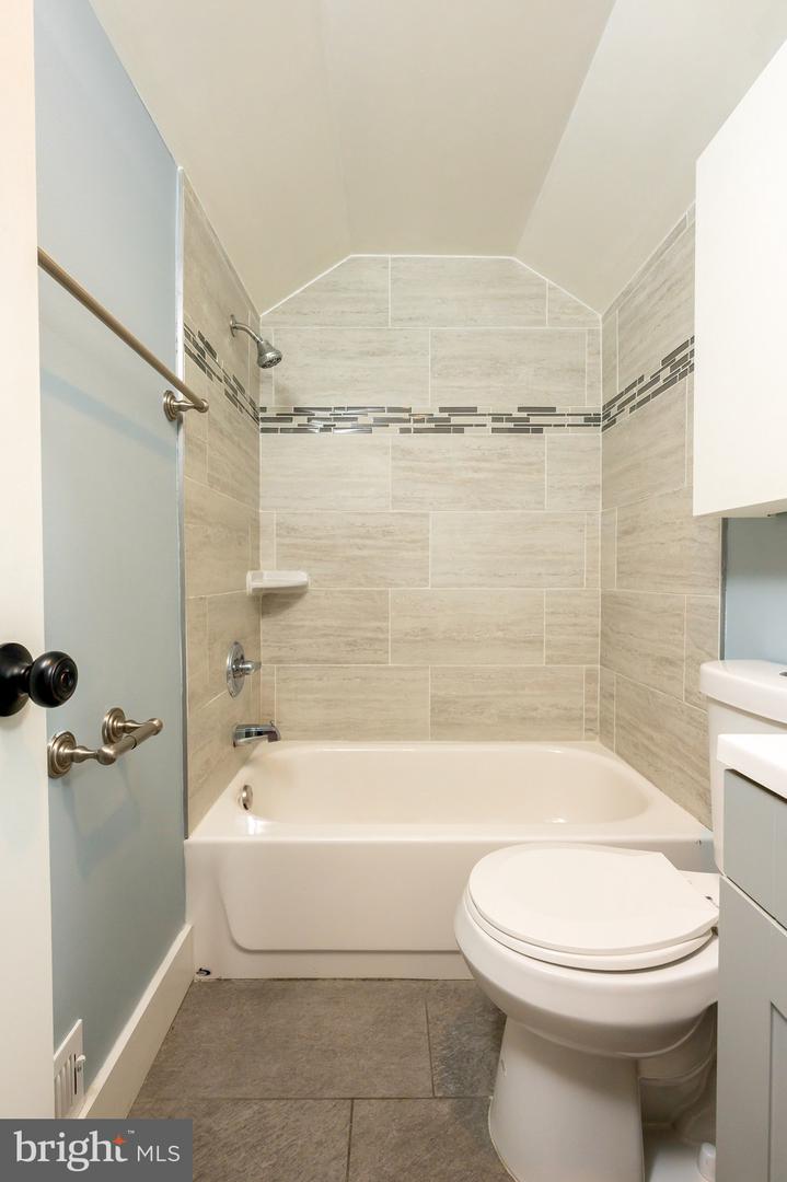 6420 13TH ST NW, WASHINGTON, District Of Columbia 20012, 6 Bedrooms Bedrooms, ,4 BathroomsBathrooms,Residential,For sale,6420 13TH ST NW,DCDC2195570 MLS # DCDC2195570