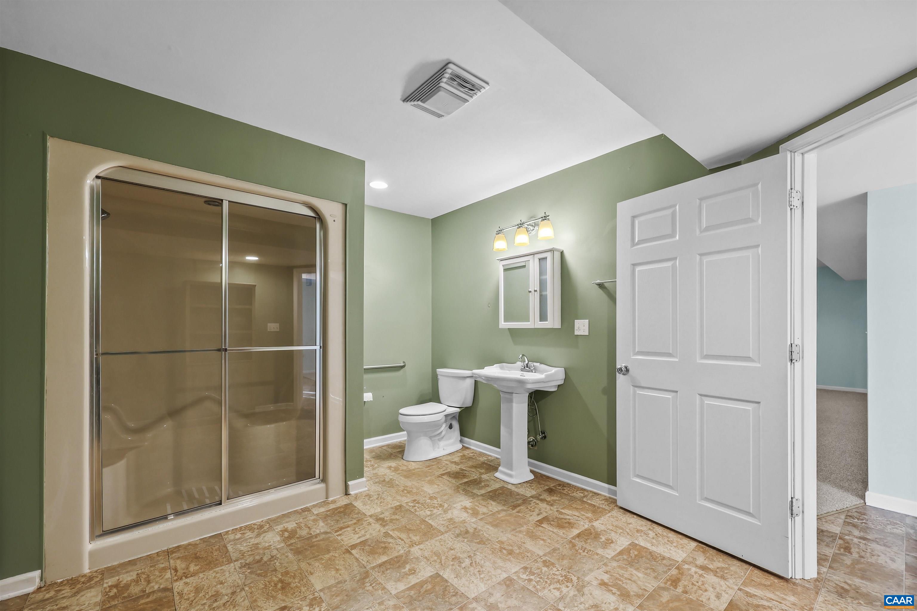 2819 HADEN MARTIN RD, PALMYRA, Virginia 22963, 4 Bedrooms Bedrooms, ,3 BathroomsBathrooms,Residential,2819 HADEN MARTIN RD,662872 MLS # 662872