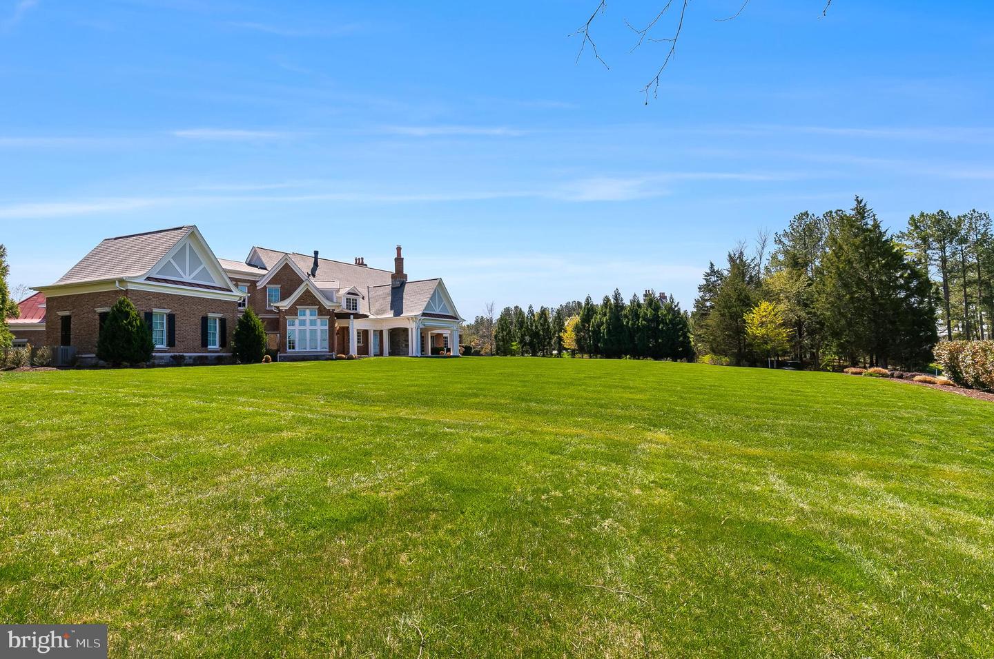 22577 CREIGHTON FARMS DR, LEESBURG, Virginia 20175, 5 Bedrooms Bedrooms, ,3 BathroomsBathrooms,Residential,For sale,22577 CREIGHTON FARMS DR,VALO2089520 MLS # VALO2089520