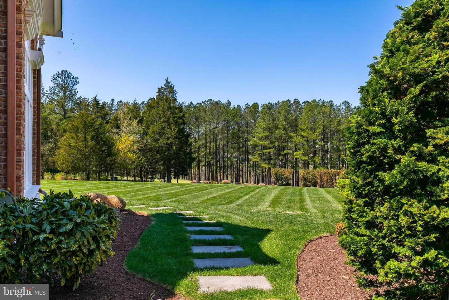 22577 CREIGHTON FARMS DR, LEESBURG, Virginia 20175, 5 Bedrooms Bedrooms, ,3 BathroomsBathrooms,Residential,For sale,22577 CREIGHTON FARMS DR,VALO2089520 MLS # VALO2089520