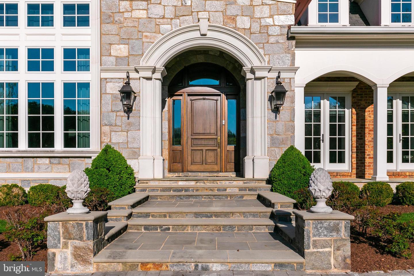 22577 CREIGHTON FARMS DR, LEESBURG, Virginia 20175, 5 Bedrooms Bedrooms, ,3 BathroomsBathrooms,Residential,For sale,22577 CREIGHTON FARMS DR,VALO2089520 MLS # VALO2089520