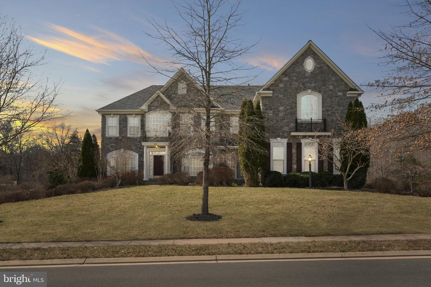 7616 GREAT DOVER ST, GAINESVILLE, Virginia 20155, 5 Bedrooms Bedrooms, ,4 BathroomsBathrooms,Residential,For sale,7616 GREAT DOVER ST,VAPW2089062 MLS # VAPW2089062