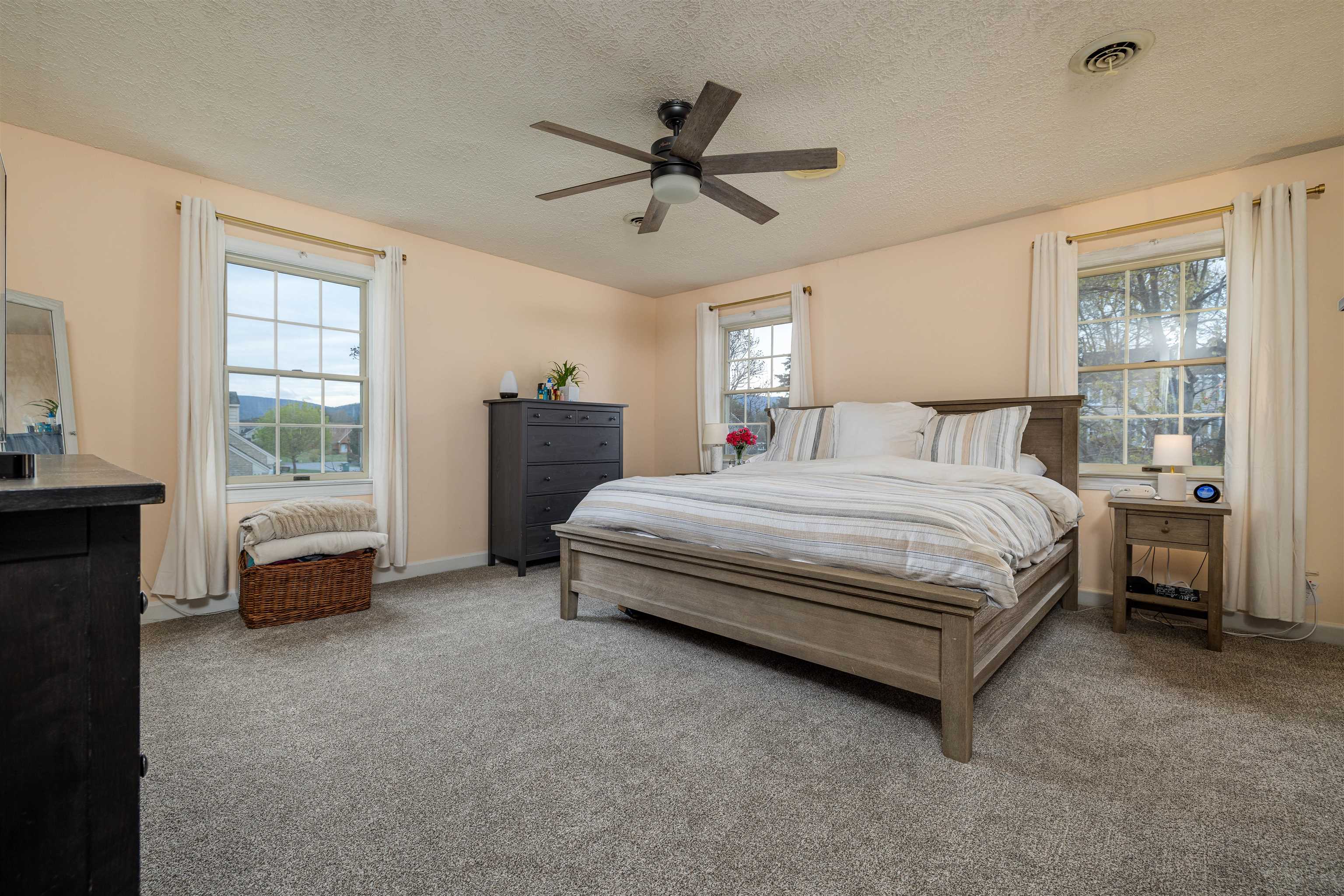 7 JOHNSON DR, LURAY, Virginia 22835, 3 Bedrooms Bedrooms, ,3 BathroomsBathrooms,Residential,7 JOHNSON DR,663238 MLS # 663238