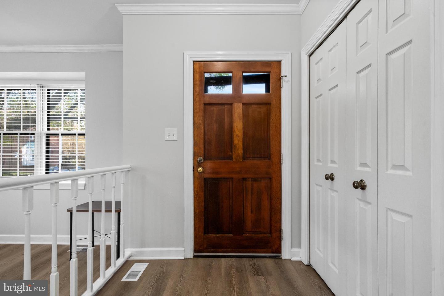 6062 ESTATES DR, ALEXANDRIA, Virginia 22310, 2 Bedrooms Bedrooms, ,3 BathroomsBathrooms,Residential,For sale,6062 ESTATES DR,VAFX2231768 MLS # VAFX2231768