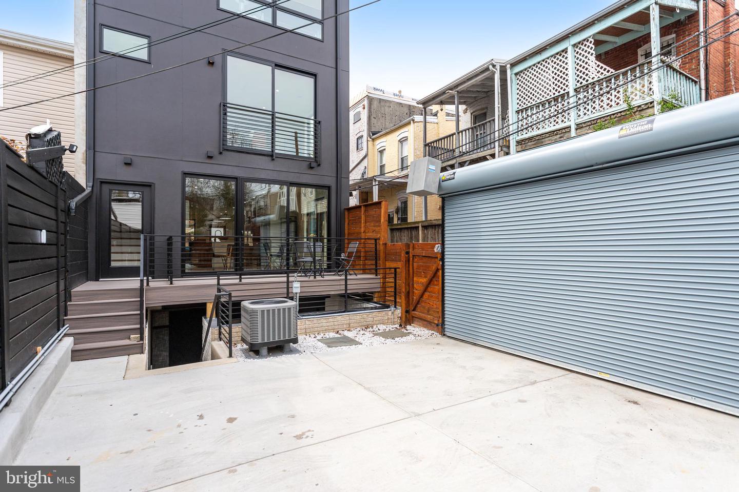 1023 IRVING ST NW #1, WASHINGTON, District Of Columbia 20010, 3 Bedrooms Bedrooms, ,3 BathroomsBathrooms,Residential,For sale,1023 IRVING ST NW #1,DCDC2193684 MLS # DCDC2193684