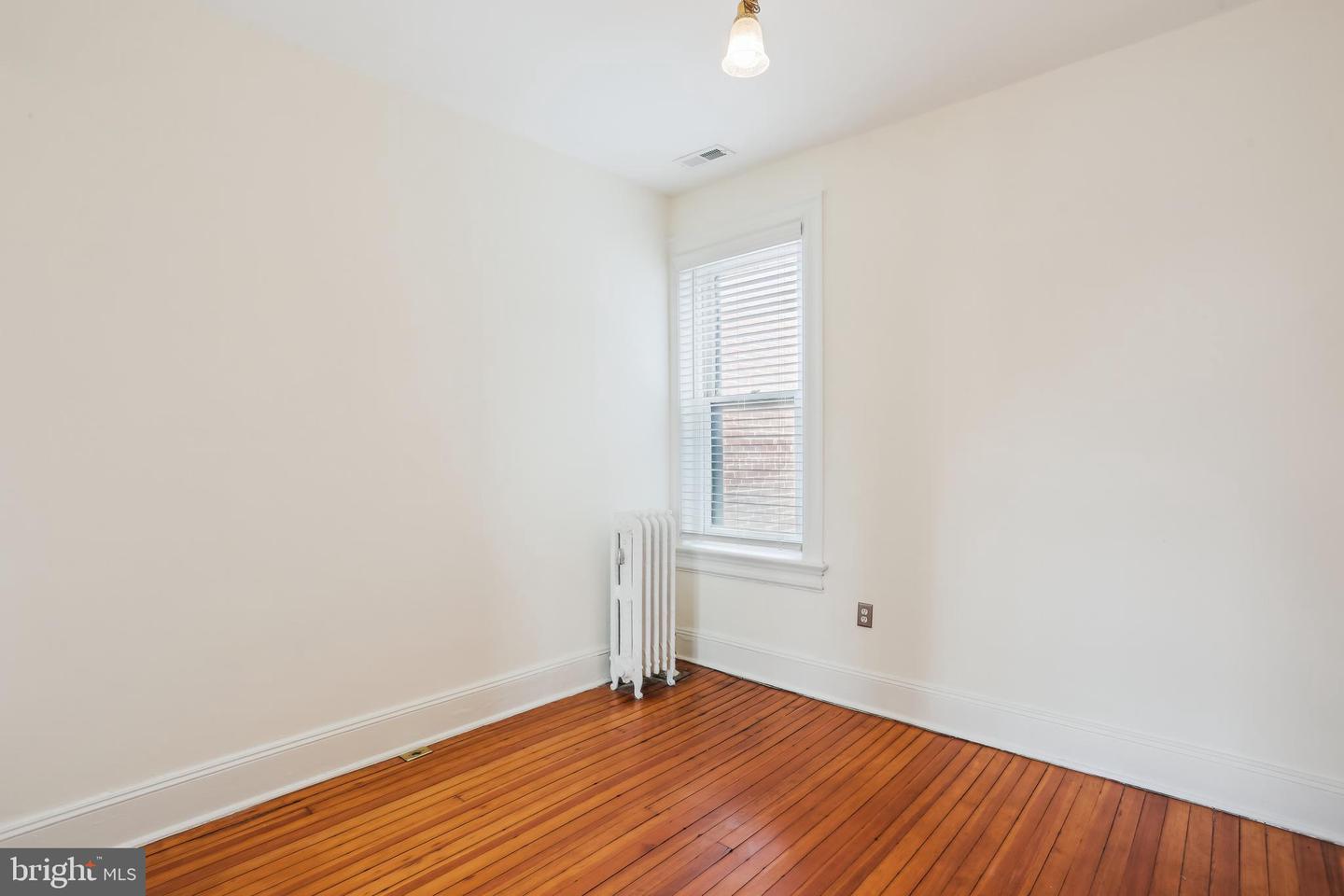 1231 GIRARD ST NW, WASHINGTON, District Of Columbia 20009, 7 Bedrooms Bedrooms, ,3 BathroomsBathrooms,Residential,For sale,1231 GIRARD ST NW,DCDC2194436 MLS # DCDC2194436