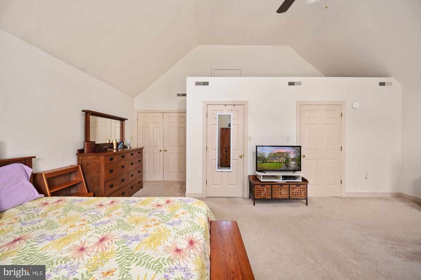 135 CLEREMONT DR, FREDERICKSBURG, Virginia 22405, 4 Bedrooms Bedrooms, 14 Rooms Rooms,3 BathroomsBathrooms,Residential,For sale,135 CLEREMONT DR,VAST2037680 MLS # VAST2037680