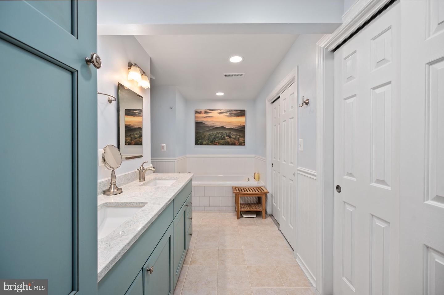 135 CLEREMONT DR, FREDERICKSBURG, Virginia 22405, 4 Bedrooms Bedrooms, 14 Rooms Rooms,3 BathroomsBathrooms,Residential,For sale,135 CLEREMONT DR,VAST2037680 MLS # VAST2037680