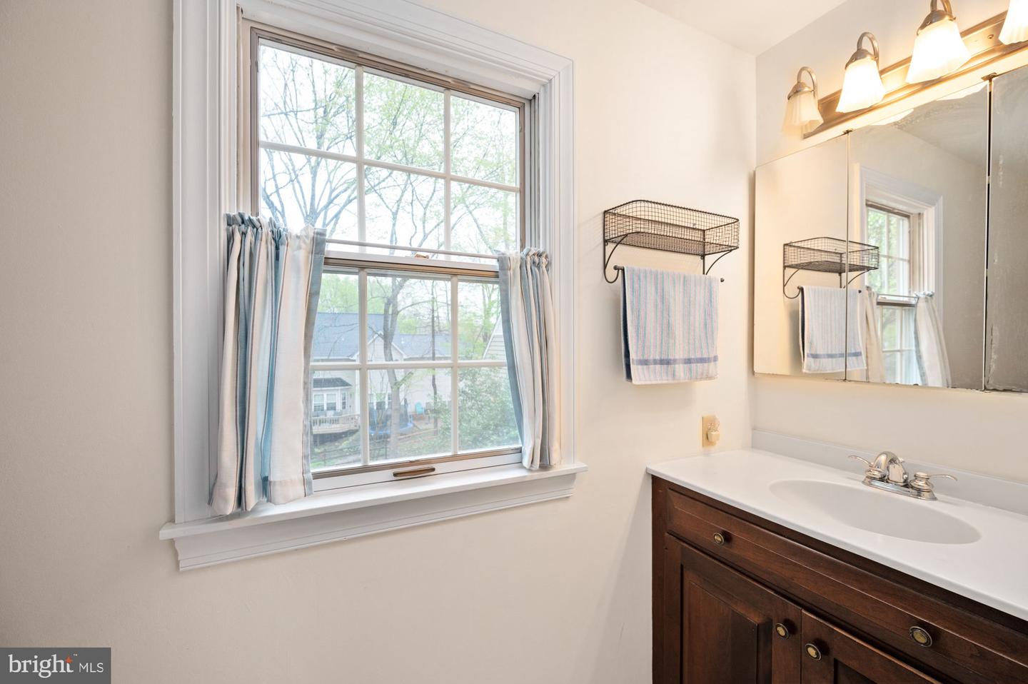 135 CLEREMONT DR, FREDERICKSBURG, Virginia 22405, 4 Bedrooms Bedrooms, 14 Rooms Rooms,3 BathroomsBathrooms,Residential,For sale,135 CLEREMONT DR,VAST2037680 MLS # VAST2037680