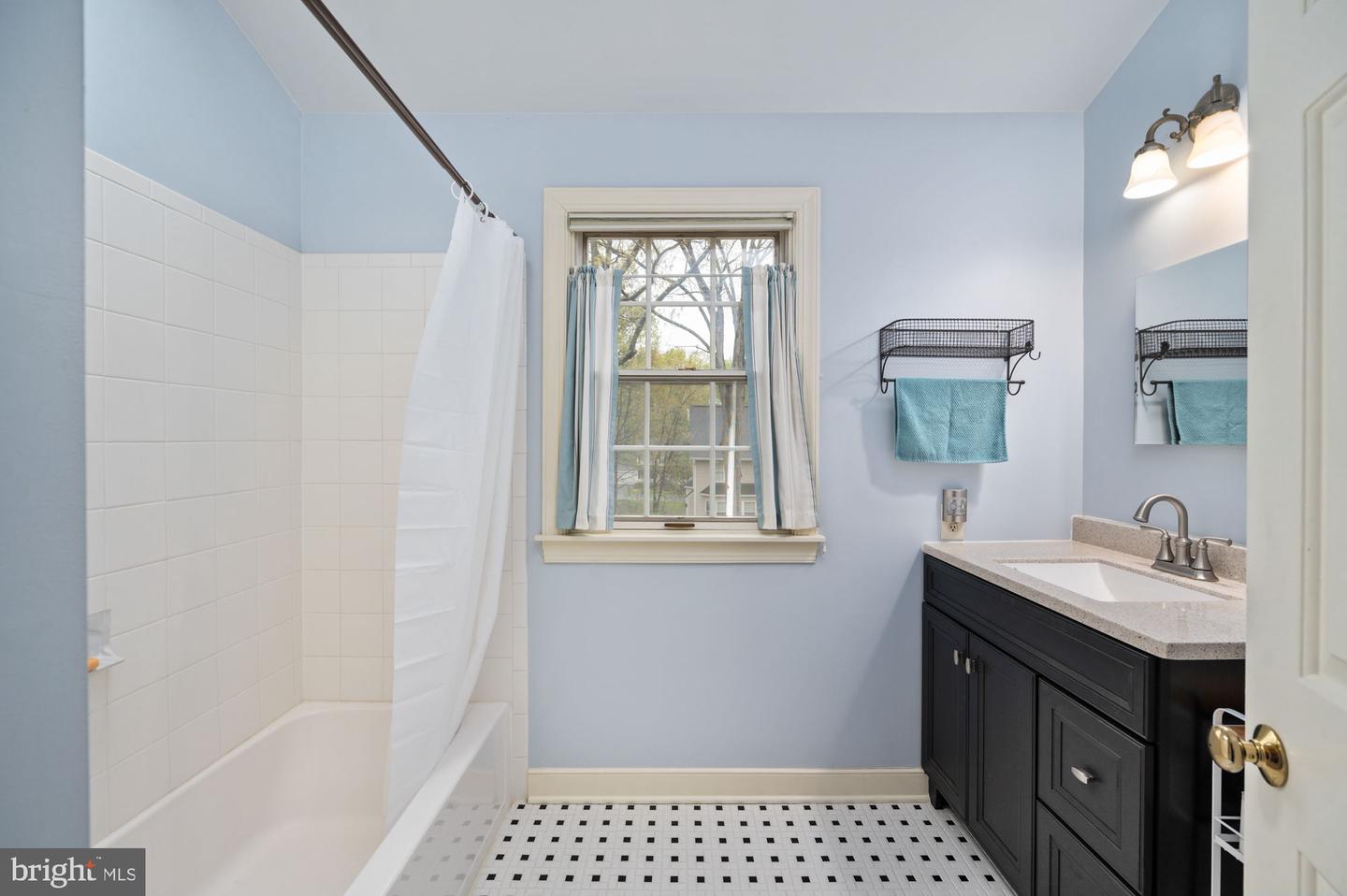 135 CLEREMONT DR, FREDERICKSBURG, Virginia 22405, 4 Bedrooms Bedrooms, 14 Rooms Rooms,3 BathroomsBathrooms,Residential,For sale,135 CLEREMONT DR,VAST2037680 MLS # VAST2037680