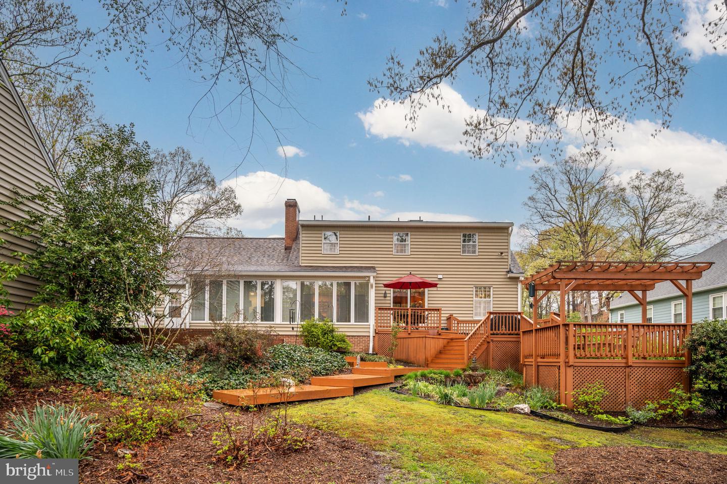 135 CLEREMONT DR, FREDERICKSBURG, Virginia 22405, 4 Bedrooms Bedrooms, 14 Rooms Rooms,3 BathroomsBathrooms,Residential,For sale,135 CLEREMONT DR,VAST2037680 MLS # VAST2037680