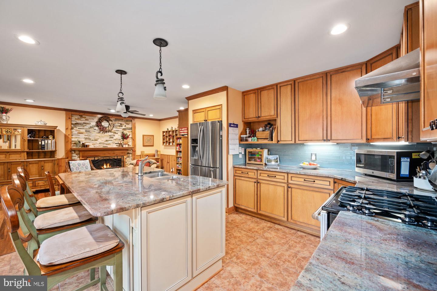 135 CLEREMONT DR, FREDERICKSBURG, Virginia 22405, 4 Bedrooms Bedrooms, 14 Rooms Rooms,3 BathroomsBathrooms,Residential,For sale,135 CLEREMONT DR,VAST2037680 MLS # VAST2037680
