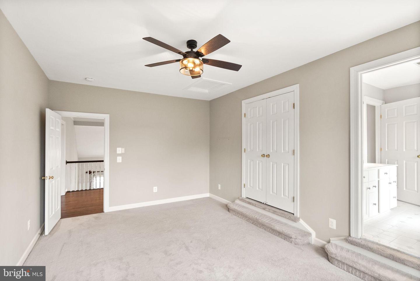 25695 DONERAILS CHASE DR, CHANTILLY, Virginia 20152, 5 Bedrooms Bedrooms, ,4 BathroomsBathrooms,Residential,For sale,25695 DONERAILS CHASE DR,VALO2093538 MLS # VALO2093538