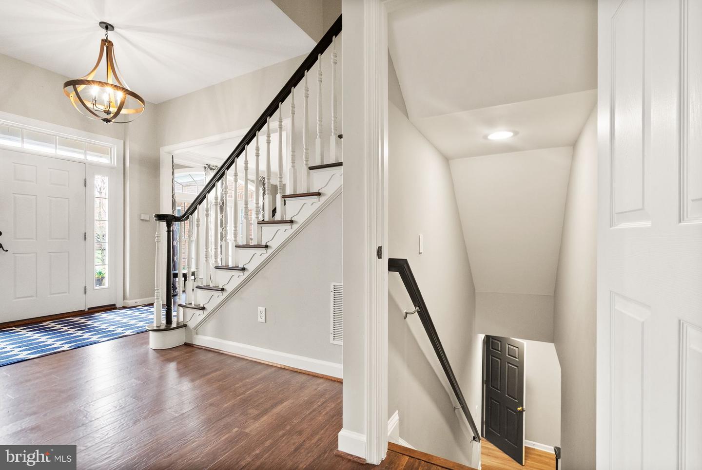 25695 DONERAILS CHASE DR, CHANTILLY, Virginia 20152, 5 Bedrooms Bedrooms, ,4 BathroomsBathrooms,Residential,For sale,25695 DONERAILS CHASE DR,VALO2093538 MLS # VALO2093538