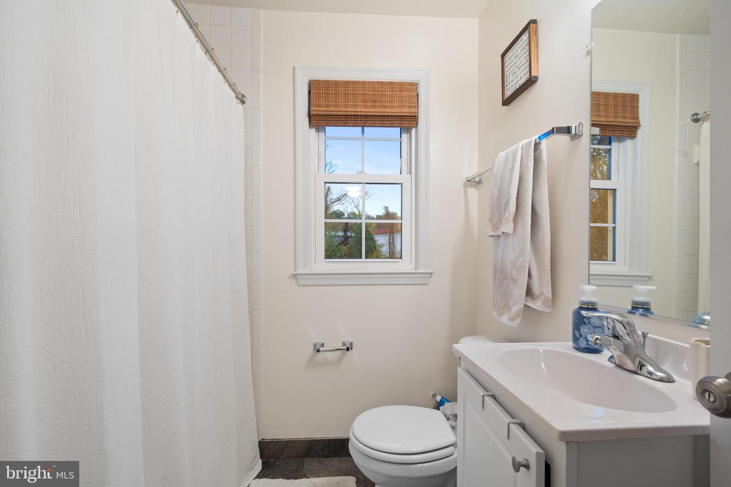1801 BELLE VIEW BLVD #C2, ALEXANDRIA, Virginia 22307, 2 Bedrooms Bedrooms, ,1 BathroomBathrooms,Residential,For sale,1801 BELLE VIEW BLVD #C2,VAFX2233522 MLS # VAFX2233522