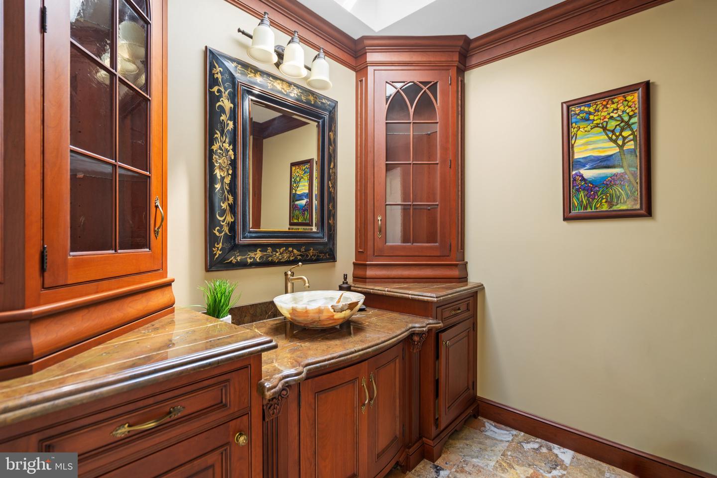 40035 HEDGELAND LN, WATERFORD, Virginia 20197, 4 Bedrooms Bedrooms, ,3 BathroomsBathrooms,Residential,For sale,40035 HEDGELAND LN,VALO2093768 MLS # VALO2093768