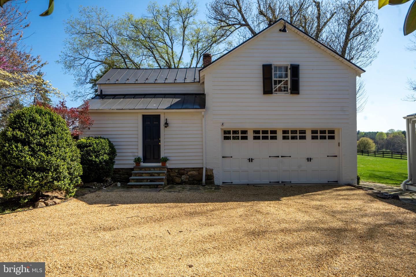 40035 HEDGELAND LN, WATERFORD, Virginia 20197, 4 Bedrooms Bedrooms, ,3 BathroomsBathrooms,Residential,For sale,40035 HEDGELAND LN,VALO2093768 MLS # VALO2093768