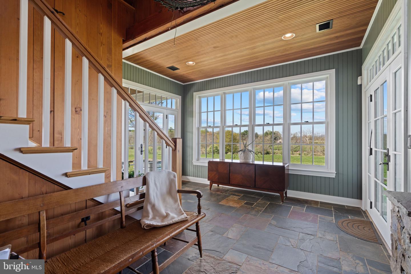 40035 HEDGELAND LN, WATERFORD, Virginia 20197, 4 Bedrooms Bedrooms, ,3 BathroomsBathrooms,Residential,For sale,40035 HEDGELAND LN,VALO2093768 MLS # VALO2093768