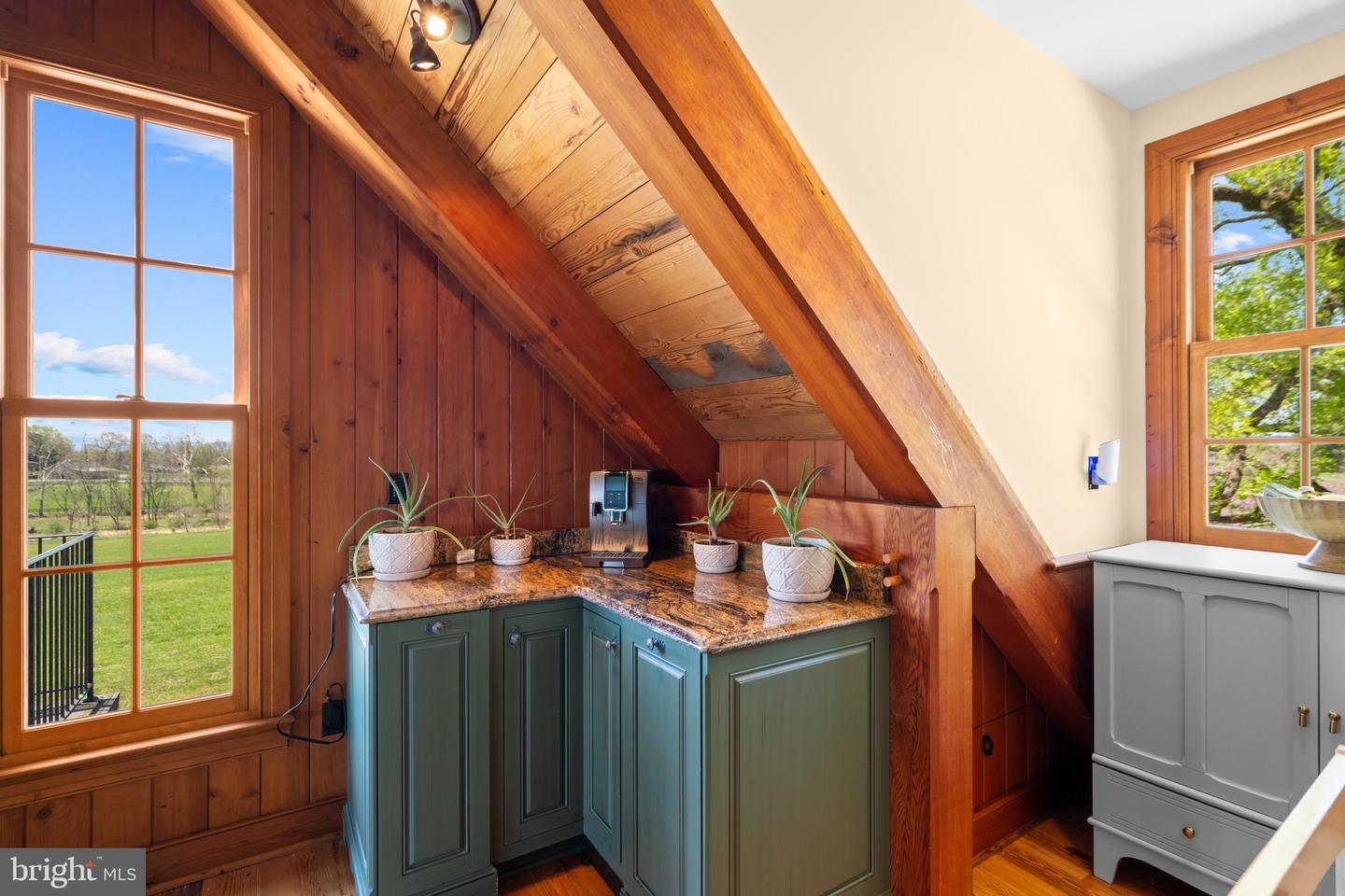 40035 HEDGELAND LN, WATERFORD, Virginia 20197, 4 Bedrooms Bedrooms, ,3 BathroomsBathrooms,Residential,For sale,40035 HEDGELAND LN,VALO2093768 MLS # VALO2093768