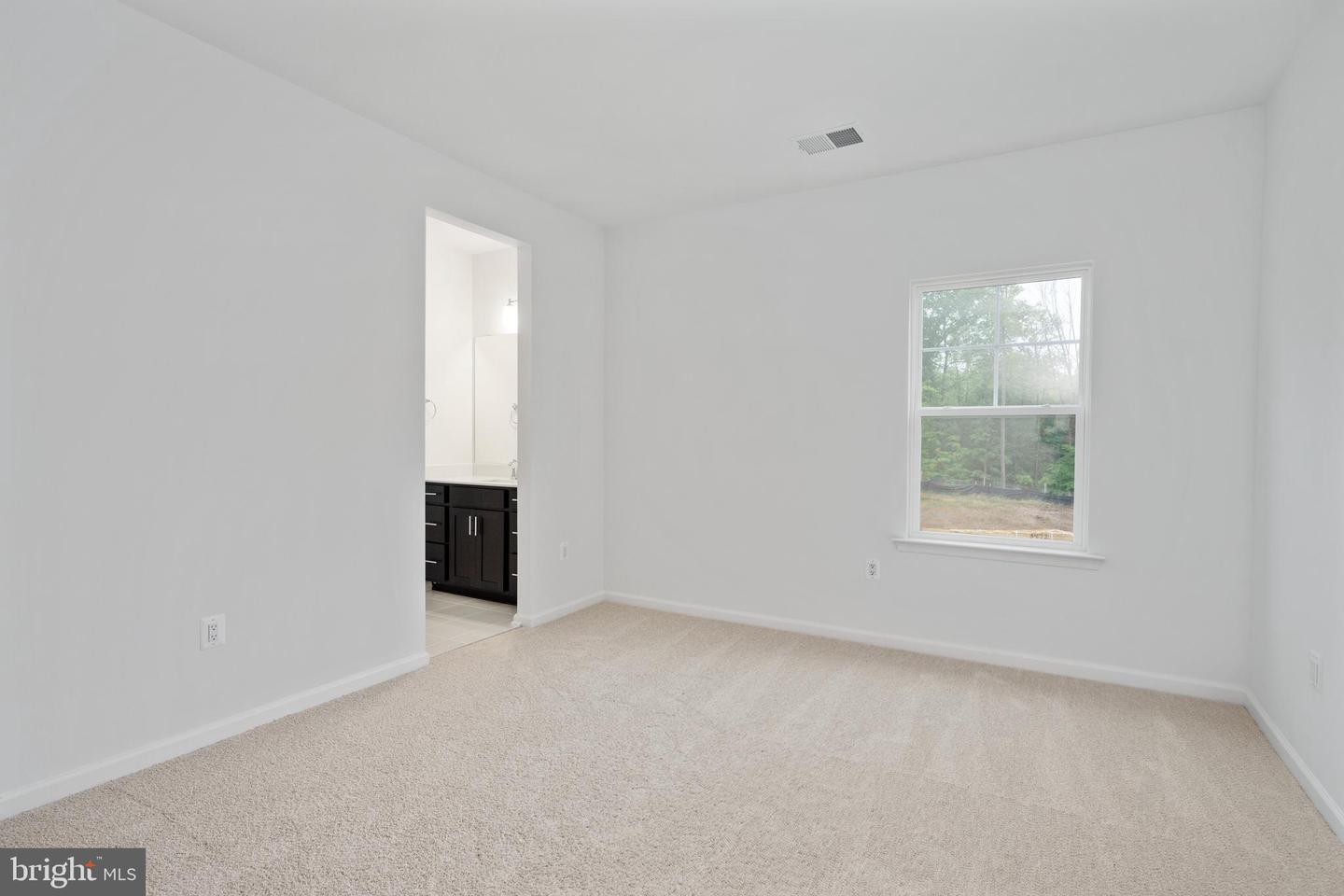 6220 WILD TURKEY RIDGE PL, MANASSAS, Virginia 20112, 4 Bedrooms Bedrooms, ,5 BathroomsBathrooms,Residential,For sale,6220 WILD TURKEY RIDGE PL,VAPW2092004 MLS # VAPW2092004