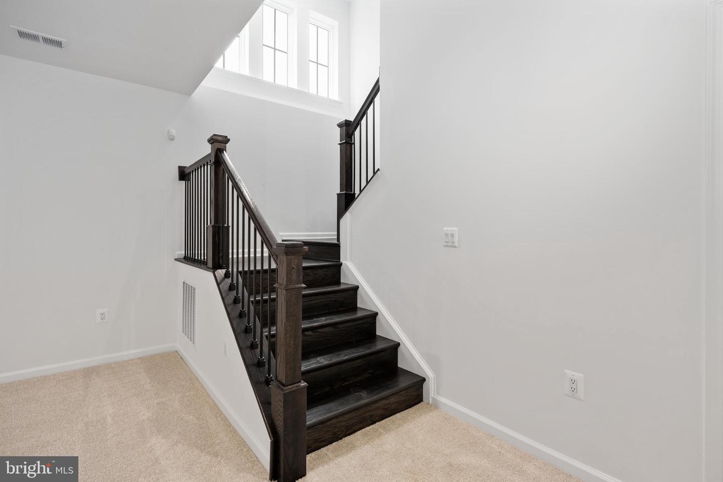 6220 WILD TURKEY RIDGE PL, MANASSAS, Virginia 20112, 4 Bedrooms Bedrooms, ,5 BathroomsBathrooms,Residential,For sale,6220 WILD TURKEY RIDGE PL,VAPW2092004 MLS # VAPW2092004