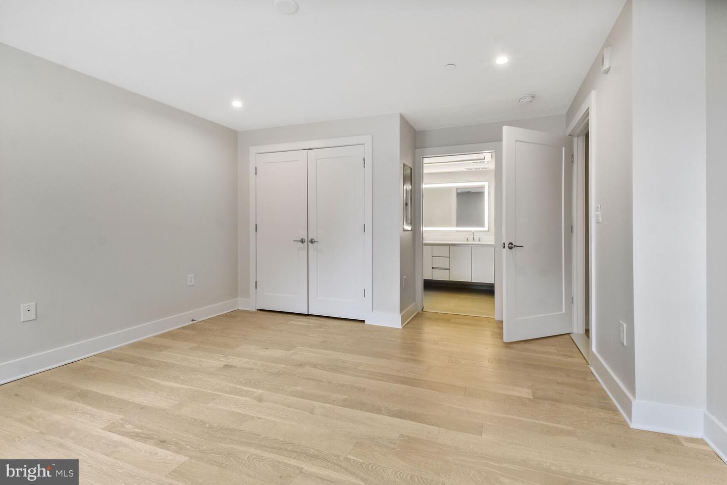1745 N ST NW #313, WASHINGTON, District Of Columbia 20036, 2 Bedrooms Bedrooms, ,2 BathroomsBathrooms,Residential,For sale,1745 N ST NW #313,DCDC2195654 MLS # DCDC2195654