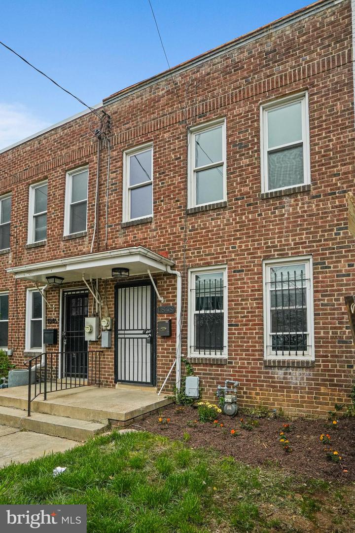 1848 CAPITOL AVE NE, WASHINGTON, District Of Columbia 20002, 3 Bedrooms Bedrooms, ,2 BathroomsBathrooms,Residential,For sale,1848 CAPITOL AVE NE,DCDC2195668 MLS # DCDC2195668
