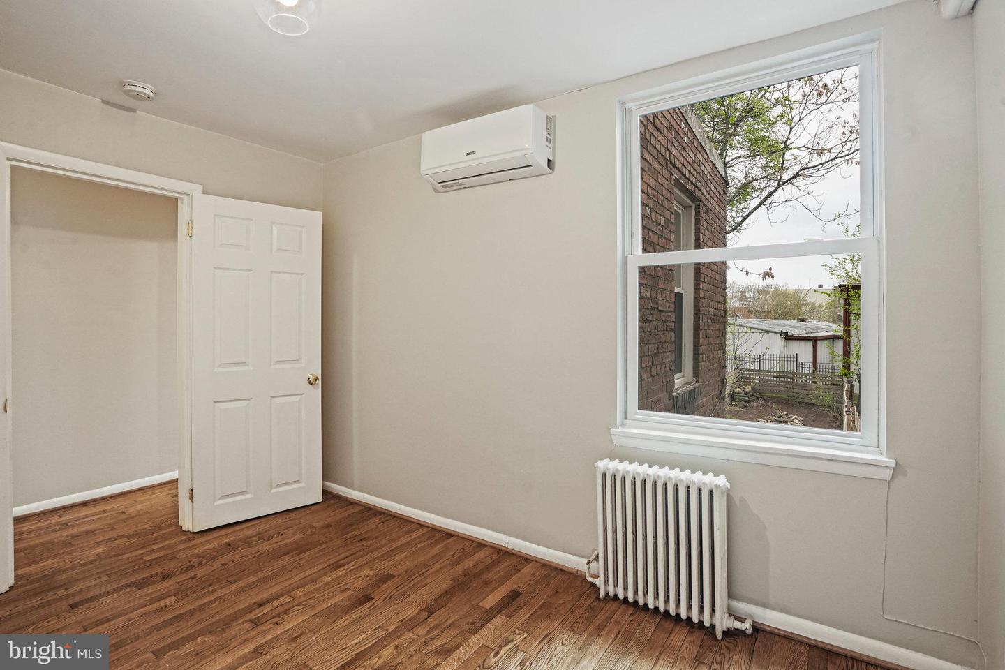 1848 CAPITOL AVE NE, WASHINGTON, District Of Columbia 20002, 3 Bedrooms Bedrooms, ,2 BathroomsBathrooms,Residential,For sale,1848 CAPITOL AVE NE,DCDC2195668 MLS # DCDC2195668 1848 CAPITOL AVE NE, WASHINGTON, District Of Columbia 20002, 3 Bedrooms Bedrooms, ,2 BathroomsBathrooms,Residential,For sale,1848 CAPITOL AVE NE,DCDC2195668 MLS # DCDC2195668