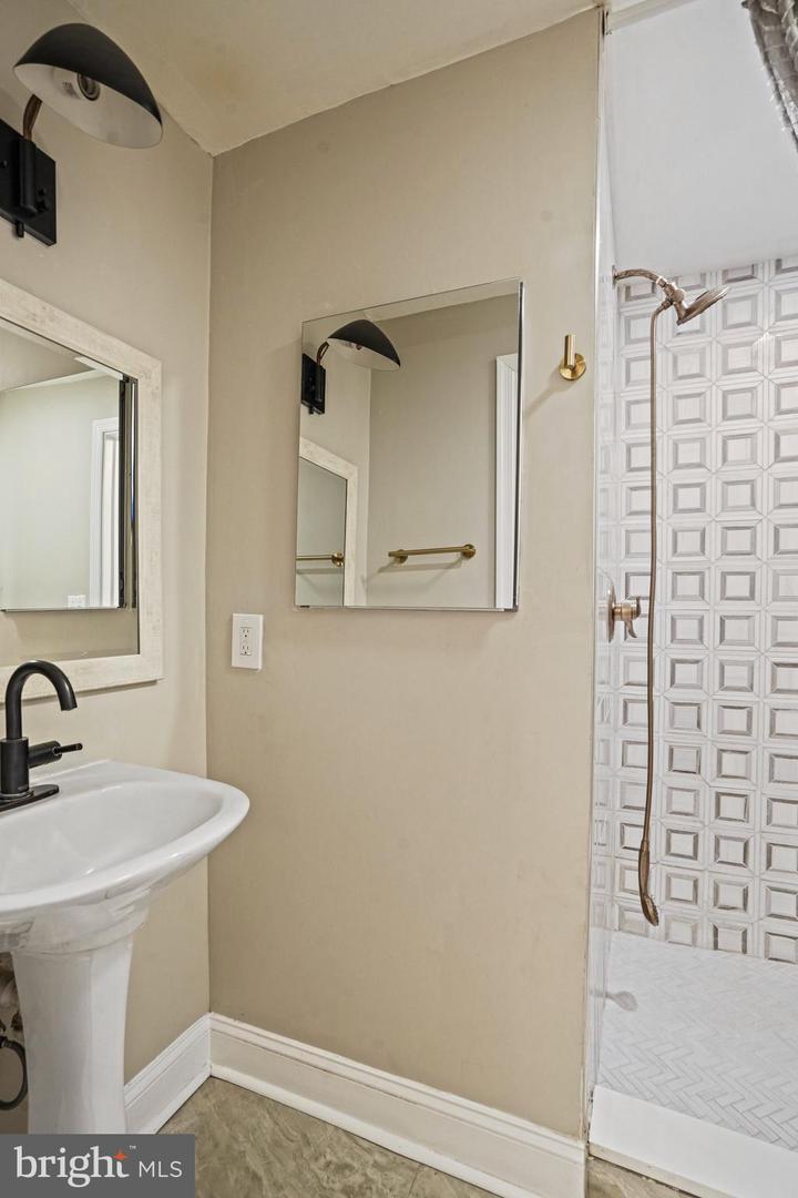 1848 CAPITOL AVE NE, WASHINGTON, District Of Columbia 20002, 3 Bedrooms Bedrooms, ,2 BathroomsBathrooms,Residential,For sale,1848 CAPITOL AVE NE,DCDC2195668 MLS # DCDC2195668 1848 CAPITOL AVE NE, WASHINGTON, District Of Columbia 20002, 3 Bedrooms Bedrooms, ,2 BathroomsBathrooms,Residential,For sale,1848 CAPITOL AVE NE,DCDC2195668 MLS # DCDC2195668