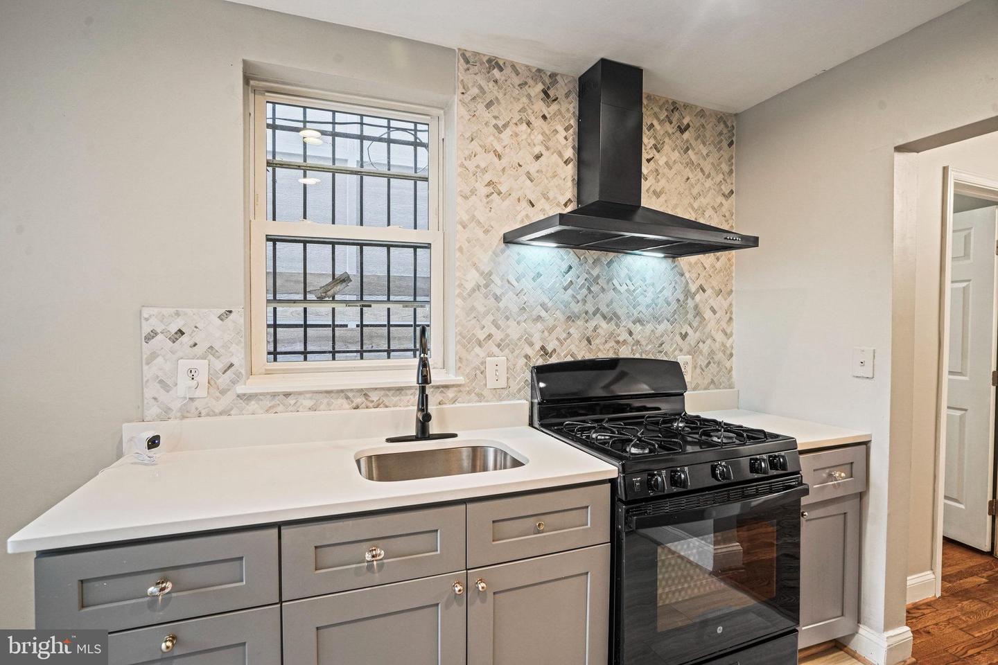 1848 CAPITOL AVE NE, WASHINGTON, District Of Columbia 20002, 3 Bedrooms Bedrooms, ,2 BathroomsBathrooms,Residential,For sale,1848 CAPITOL AVE NE,DCDC2195668 MLS # DCDC2195668 1848 CAPITOL AVE NE, WASHINGTON, District Of Columbia 20002, 3 Bedrooms Bedrooms, ,2 BathroomsBathrooms,Residential,For sale,1848 CAPITOL AVE NE,DCDC2195668 MLS # DCDC2195668