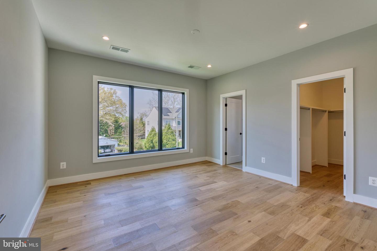 1127 GUILFORD CT, MCLEAN, Virginia 22101, 7 Bedrooms Bedrooms, ,7 BathroomsBathrooms,Residential,For sale,1127 GUILFORD CT,VAFX2234396 MLS # VAFX2234396