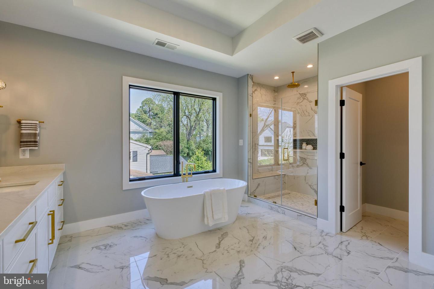 1127 GUILFORD CT, MCLEAN, Virginia 22101, 7 Bedrooms Bedrooms, ,7 BathroomsBathrooms,Residential,For sale,1127 GUILFORD CT,VAFX2234396 MLS # VAFX2234396