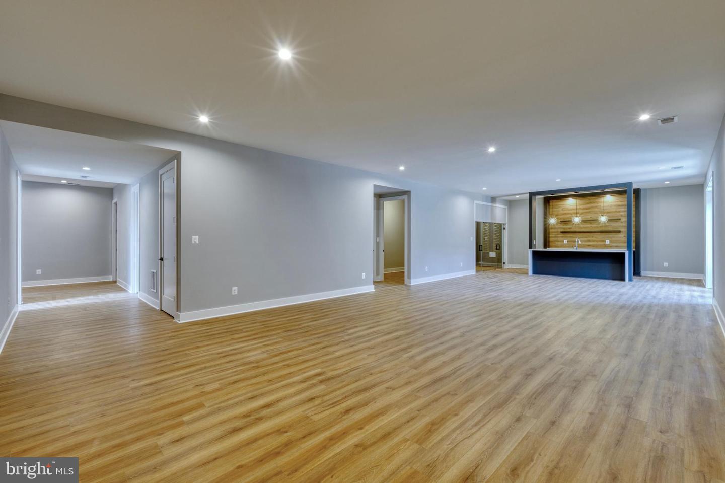 1127 GUILFORD CT, MCLEAN, Virginia 22101, 7 Bedrooms Bedrooms, ,7 BathroomsBathrooms,Residential,For sale,1127 GUILFORD CT,VAFX2234396 MLS # VAFX2234396